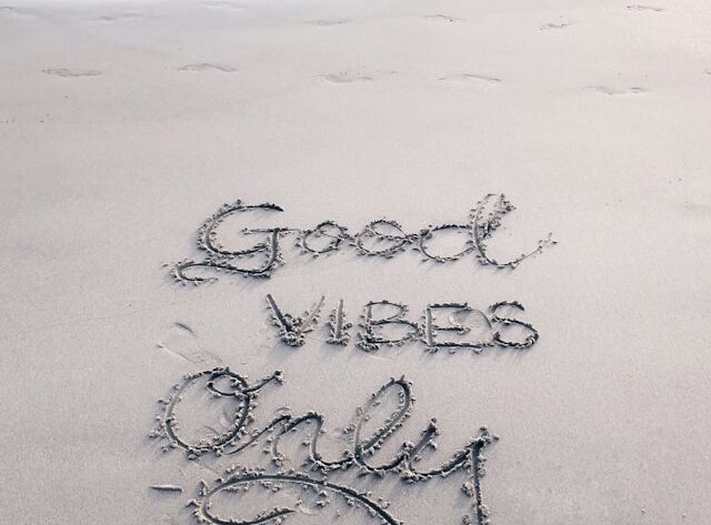 Moda na dopaminowe poranki – czy szybkie triki naprawdę poprawiają nastrój