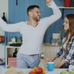 Między ciekawością a niepewnością – co czujemy, gdy zaczynamy nową relację